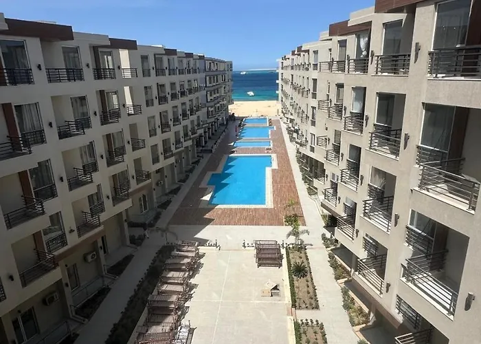 Aqua Fun 4*